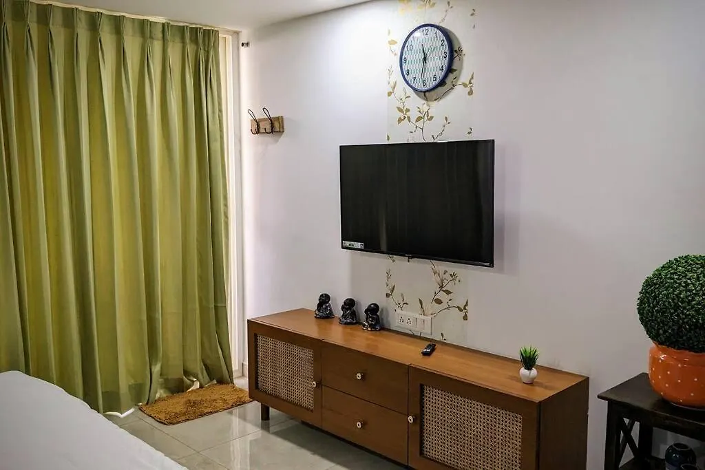 Lägenhet Yukta - Cozy Nest Studio, Free Parking & Wifi Gurgaon Indien